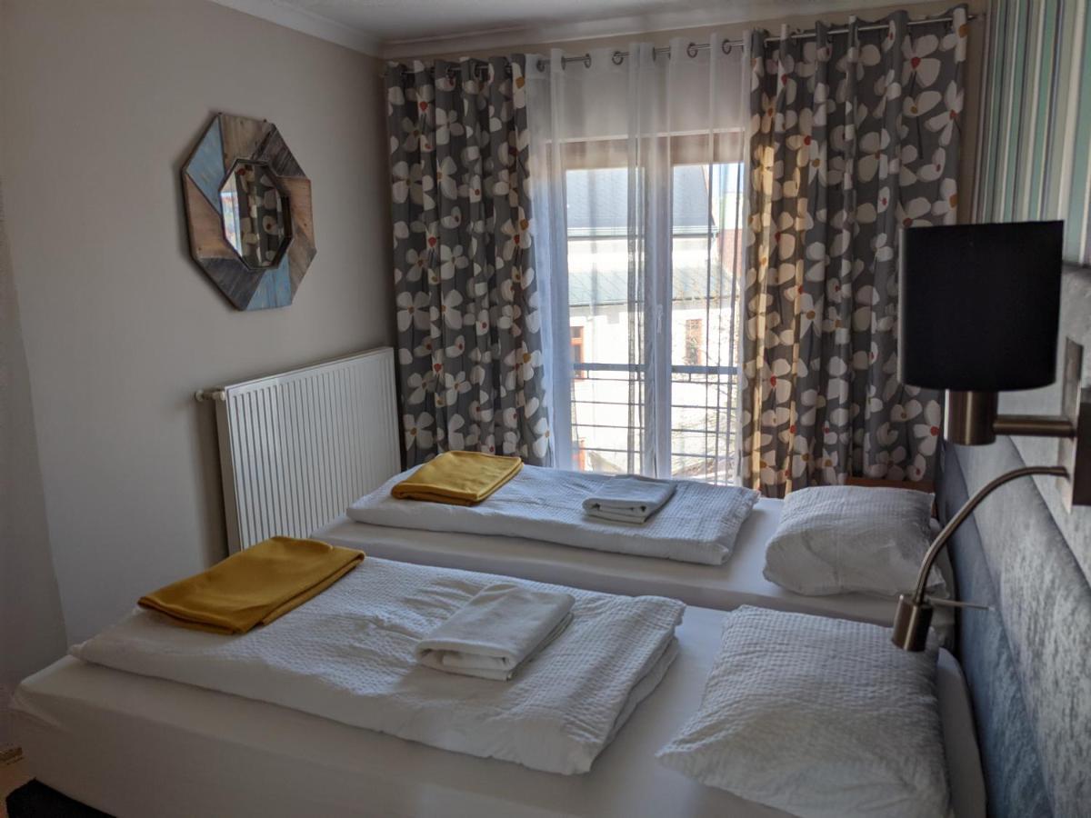 Minaret Apartman Eger Eksteriør bilde